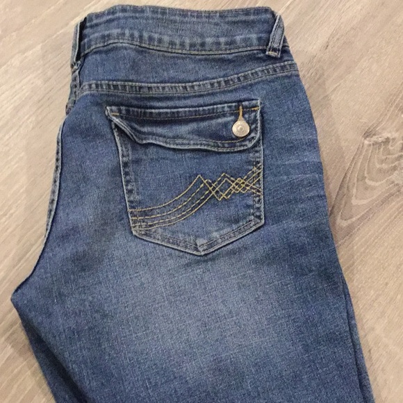 π¦ Reese~~ Deliaβs~~Jeans~~π¦ - Picture 1 of 7